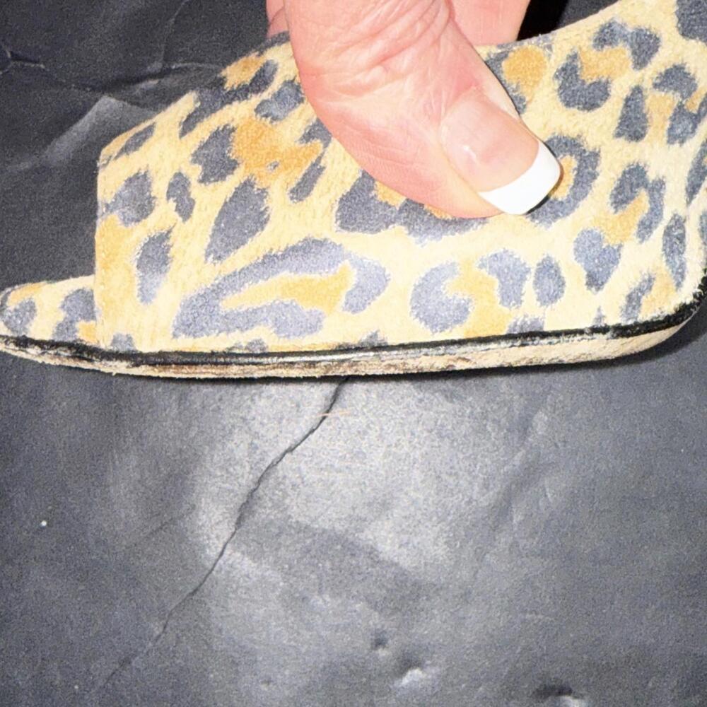 BUTTER Preppy Designer Y2K Style Cheetah Print Suede Pumps Sz 7 - Picture 14 of 15